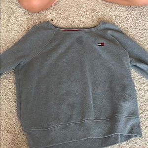 tommy hilfiger crewneck